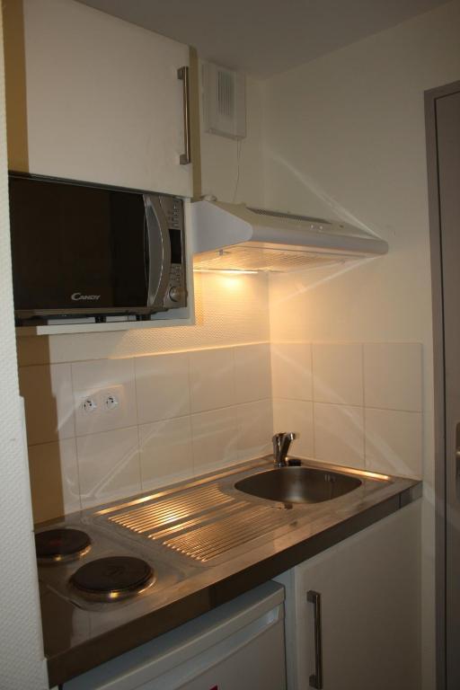 Residence D'Artagnan Монтаржі Номер фото